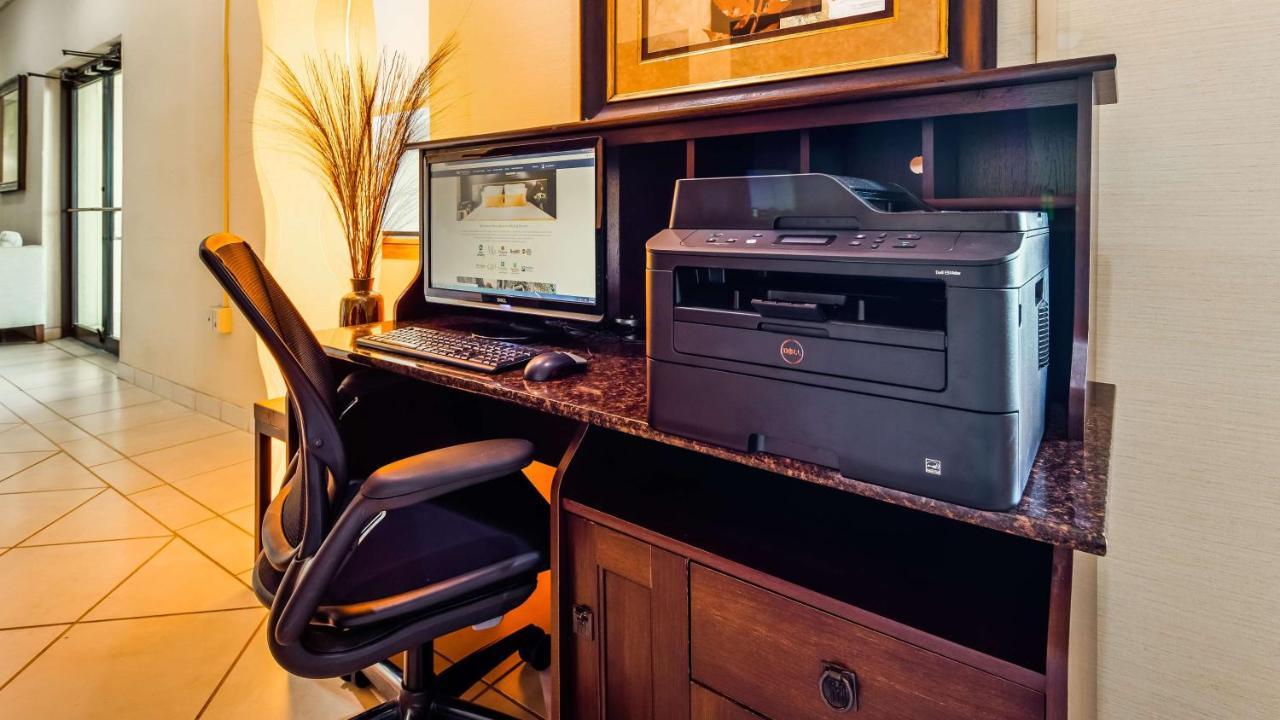 Best Western Northgate Inn Pampa Екстериор снимка